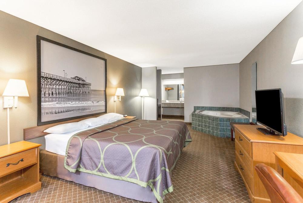 Super 8 By Wyndham Orangeburg Hotel Bagian luar foto