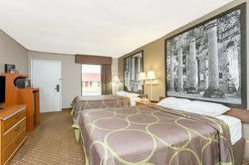 Super 8 By Wyndham Orangeburg Hotel Bagian luar foto
